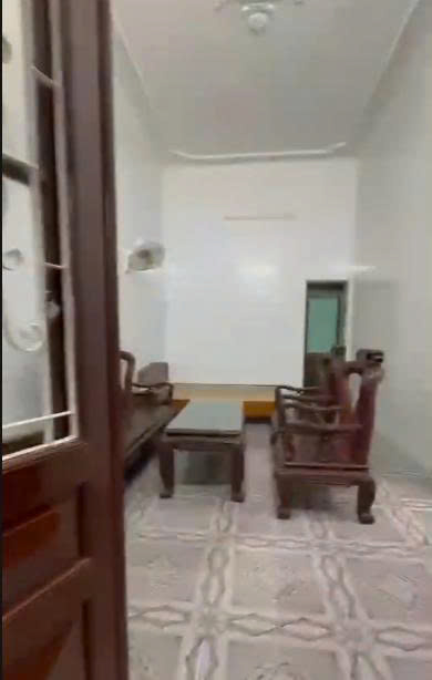 Cho thuê nhà ngõ 94 Hoàng Mai, 60m2, 2 tầng, 2 ngủ,, 9 Triệu ở gđ, nhóm sinh viên ngoan - Ảnh 2